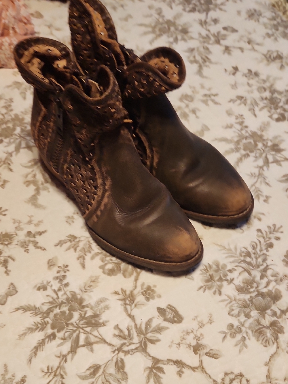 Circle G Brown Lace-Up Leather Ankle Boots